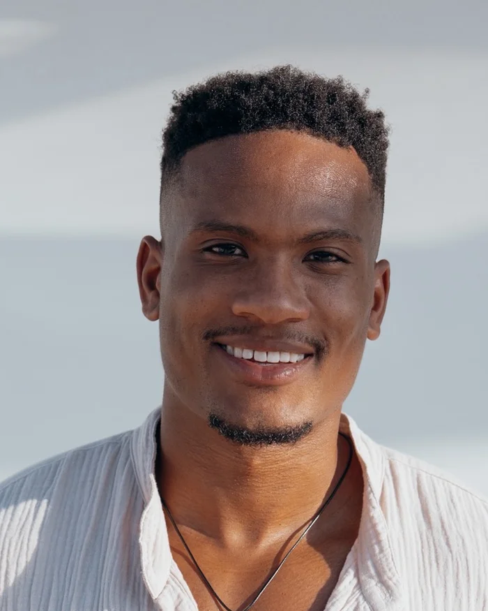 Portrait of Tarik Bob, fractional account manager for growing agencies